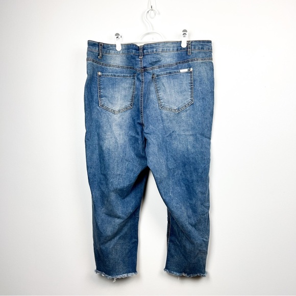 Beaded GG Jeans Fringe Cuff Jeans - Picture 15 of 15